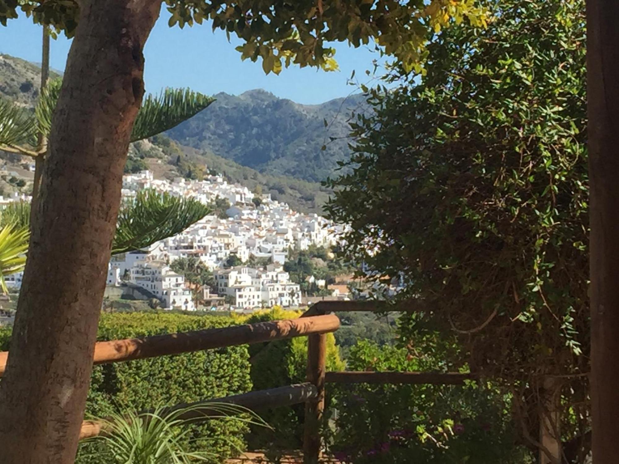 Casa Rural Alqueria Del Duende Frigiliana Bagian luar foto